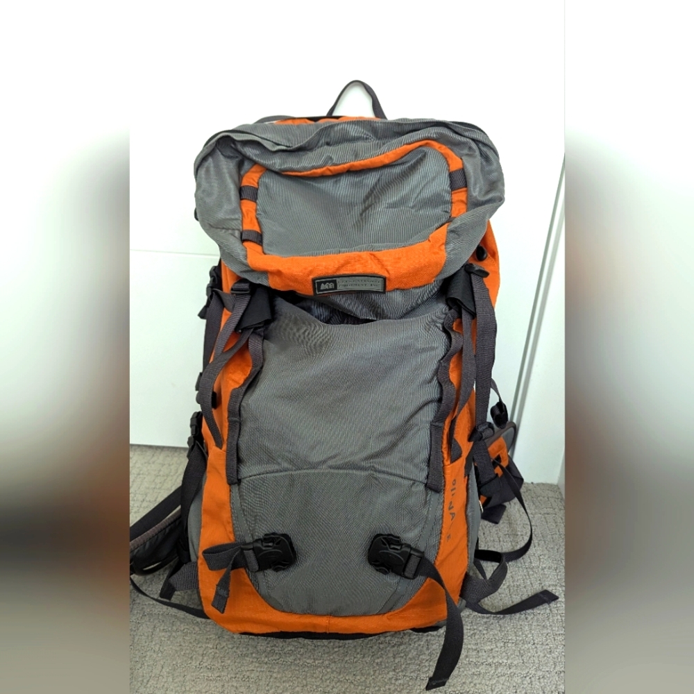 Rei Pinnacle Gray and Orange Backpack